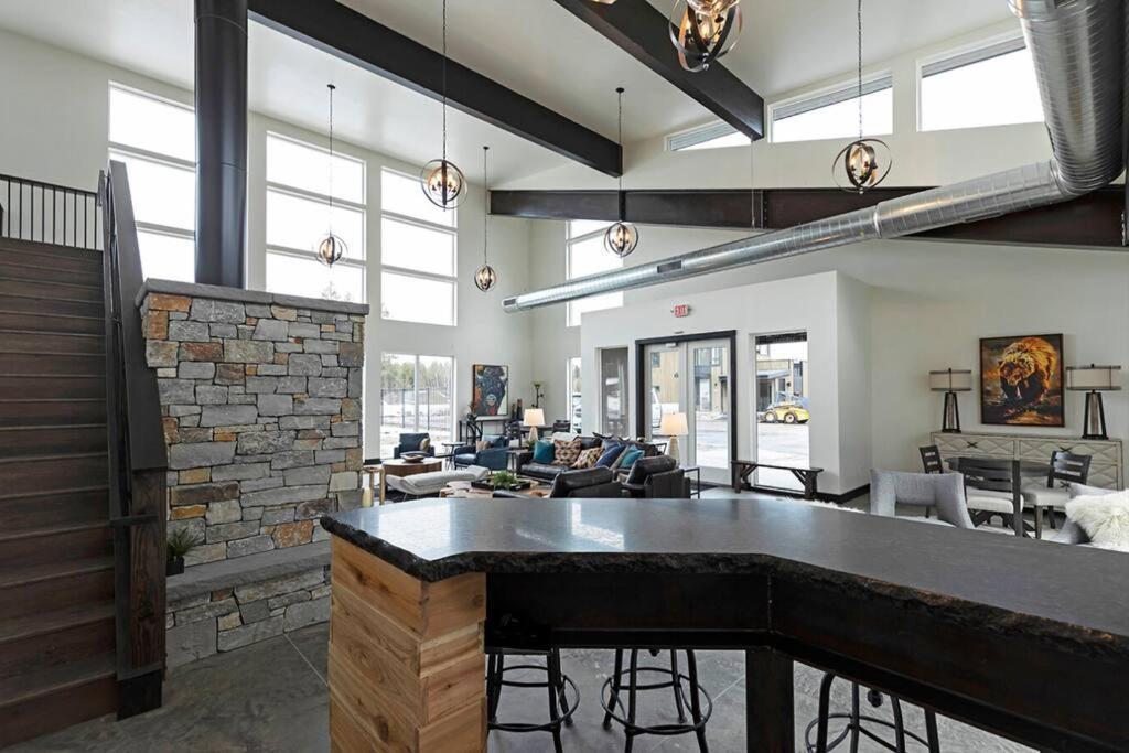Brand New Upscale Home- Best Location! Whitefish Eksteriør bilde