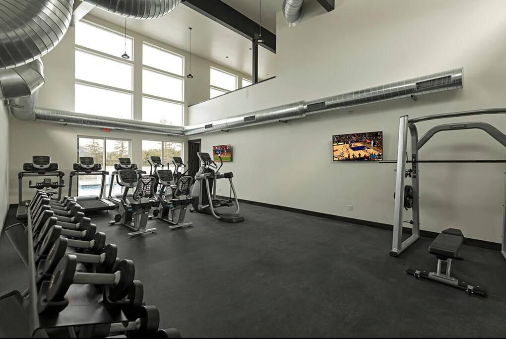 Brand New Upscale Home- Best Location! Whitefish Eksteriør bilde
