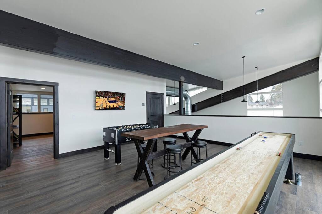 Brand New Upscale Home- Best Location! Whitefish Eksteriør bilde