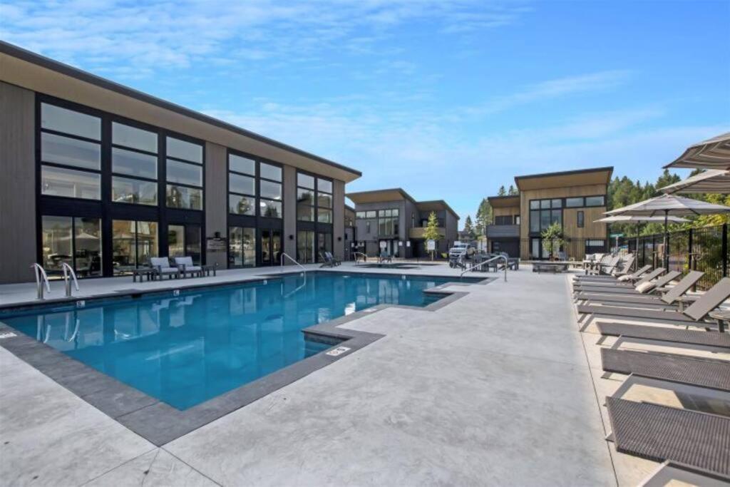 Brand New Upscale Home- Best Location! Whitefish Eksteriør bilde